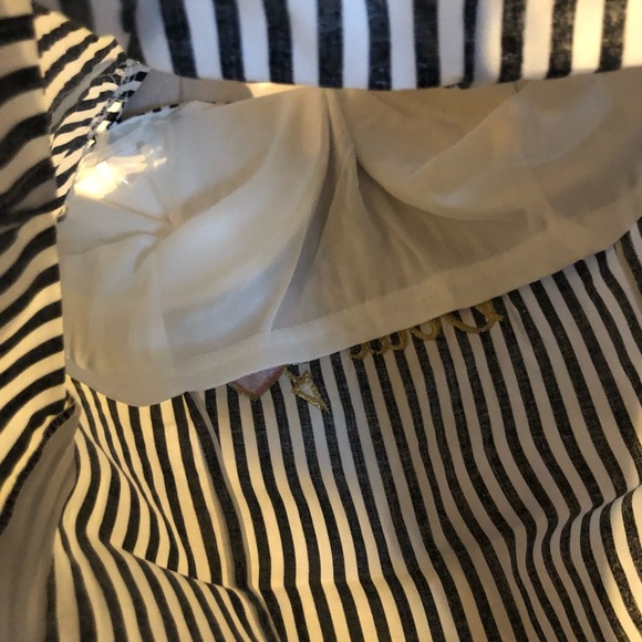 “Intrepid Soul” Wing Sleeve Top - Picture 5 of 6